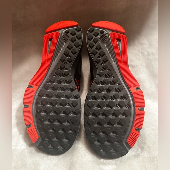 Nike Run Swift SE - Picture 4 of 4